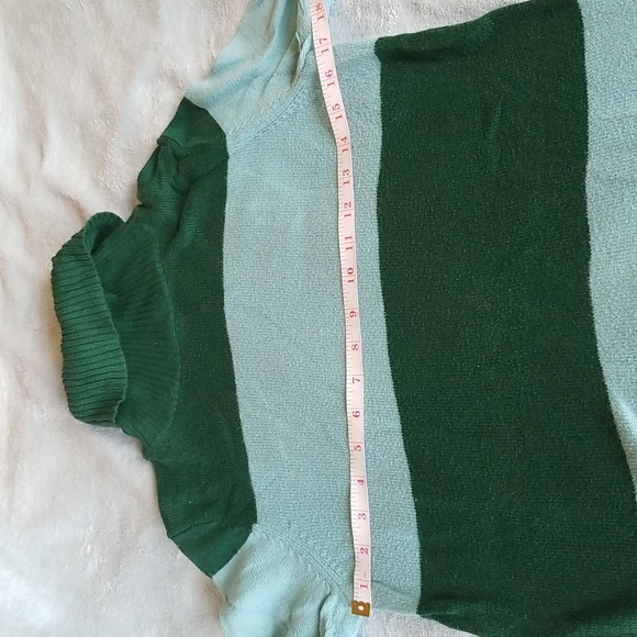 Lands' End Women Turtleneck Sweater - Small - Picture 4 of 7